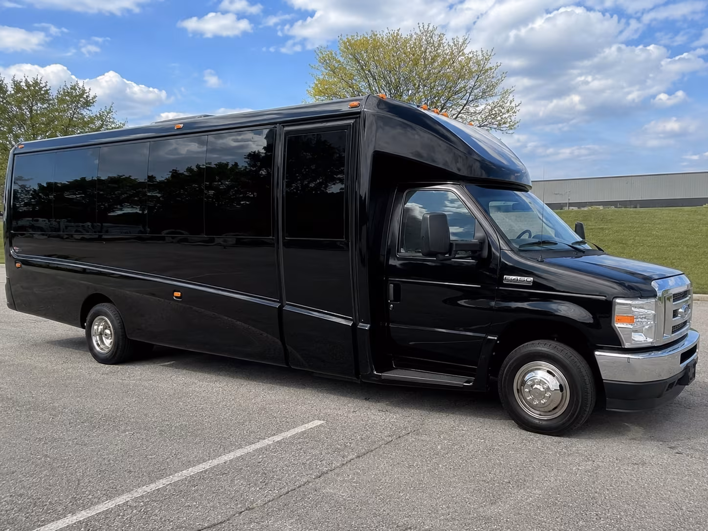 Akron Wedding Transportation & Shuttle Service