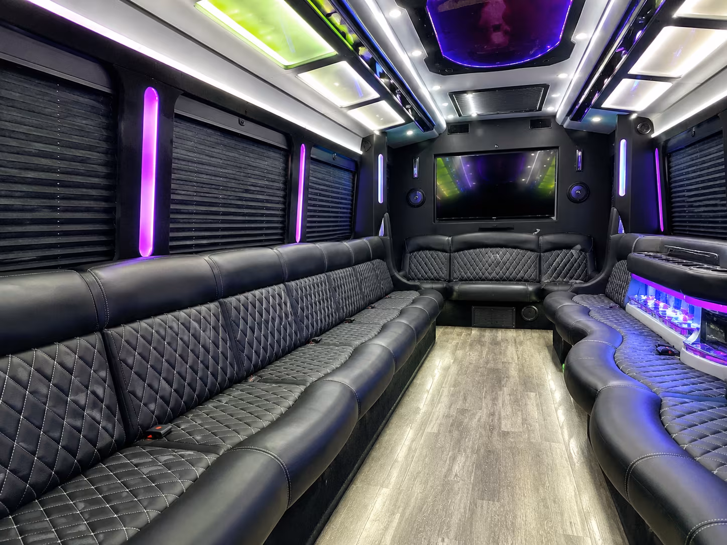 Pittsburgh Birthday, Sweet 16, & Quinceañera Transportation group transportation