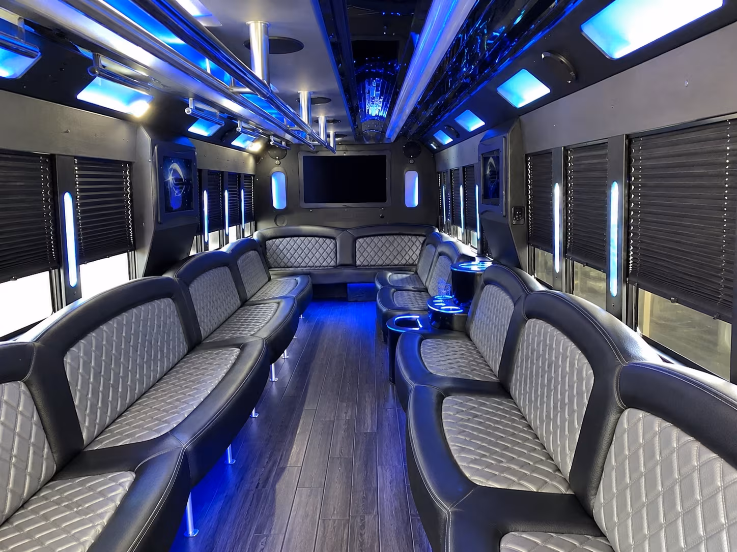 Pittsburgh Winery Tour & Pub Crawl Transportation party bus exterior